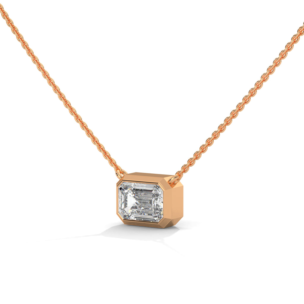 Diamora Pendant Necklace