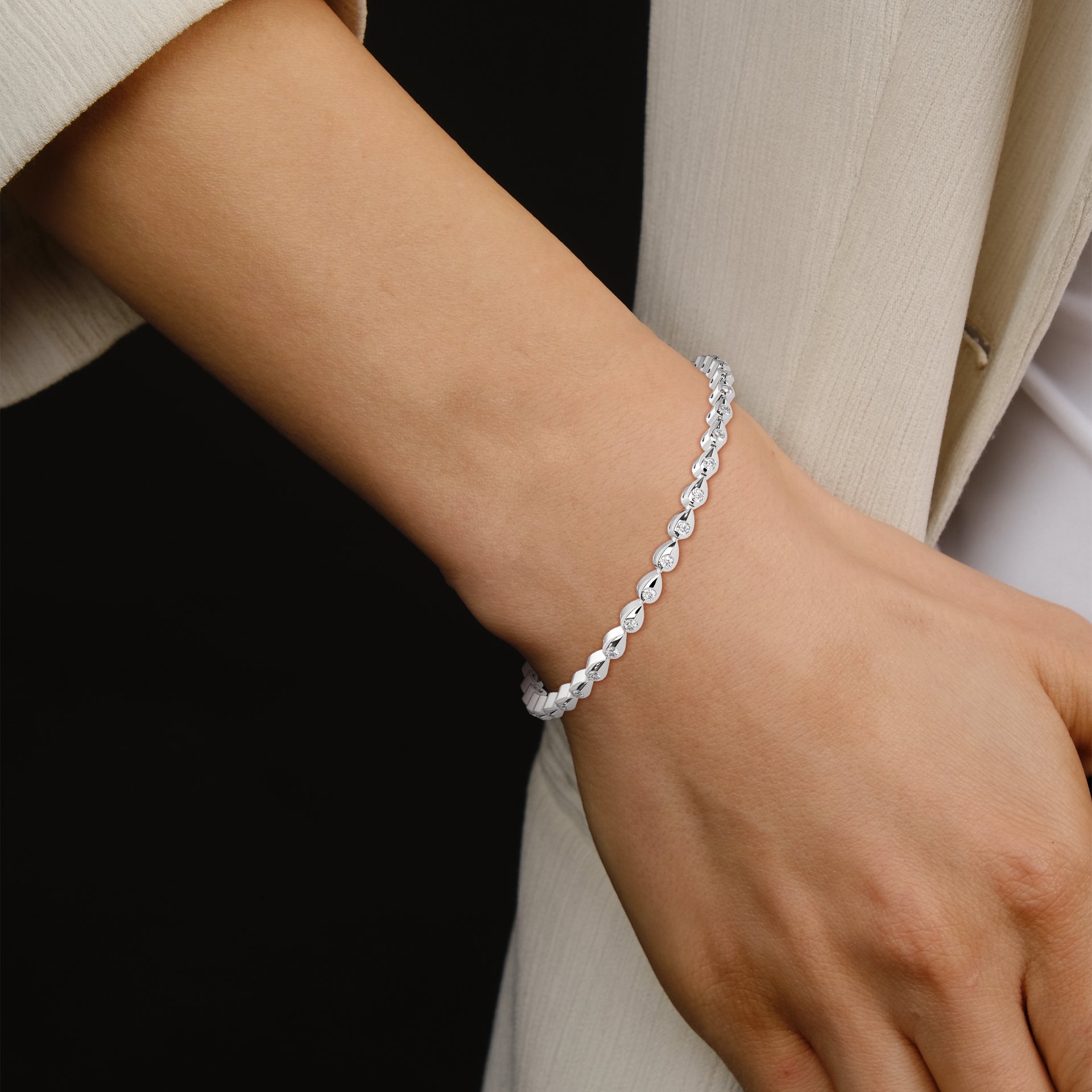 Perrine Pear Link Diamond Bracelet in 14kt white gold