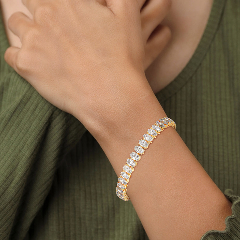 Oval Diamond Tennis Bracelet in yellow gold