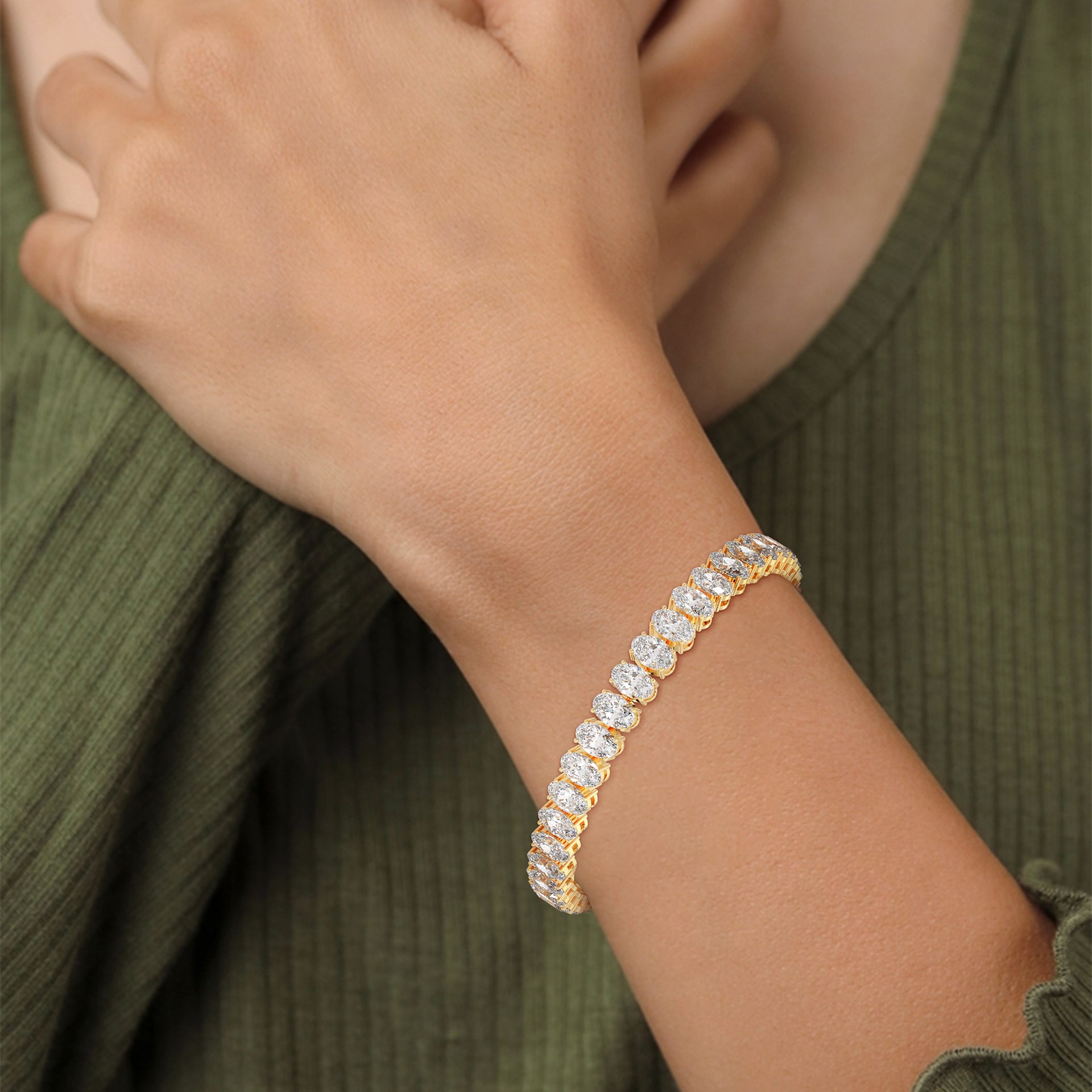 Oval Diamond Tennis Bracelet in yellow gold