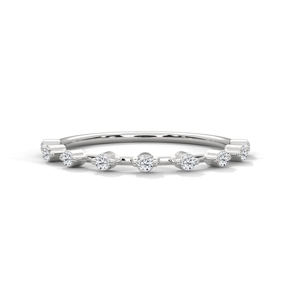 Amélie Scattered Diamond Band