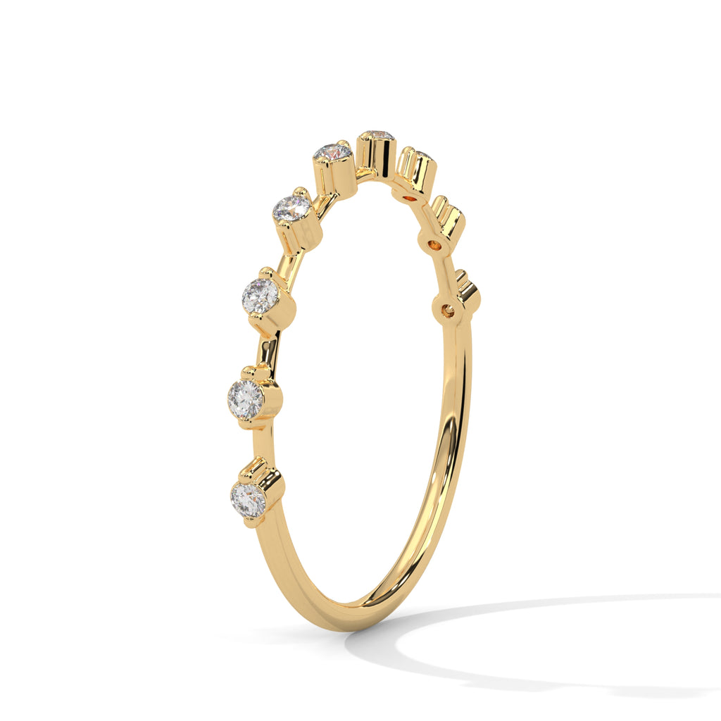 Amélie Scattered Diamond Band